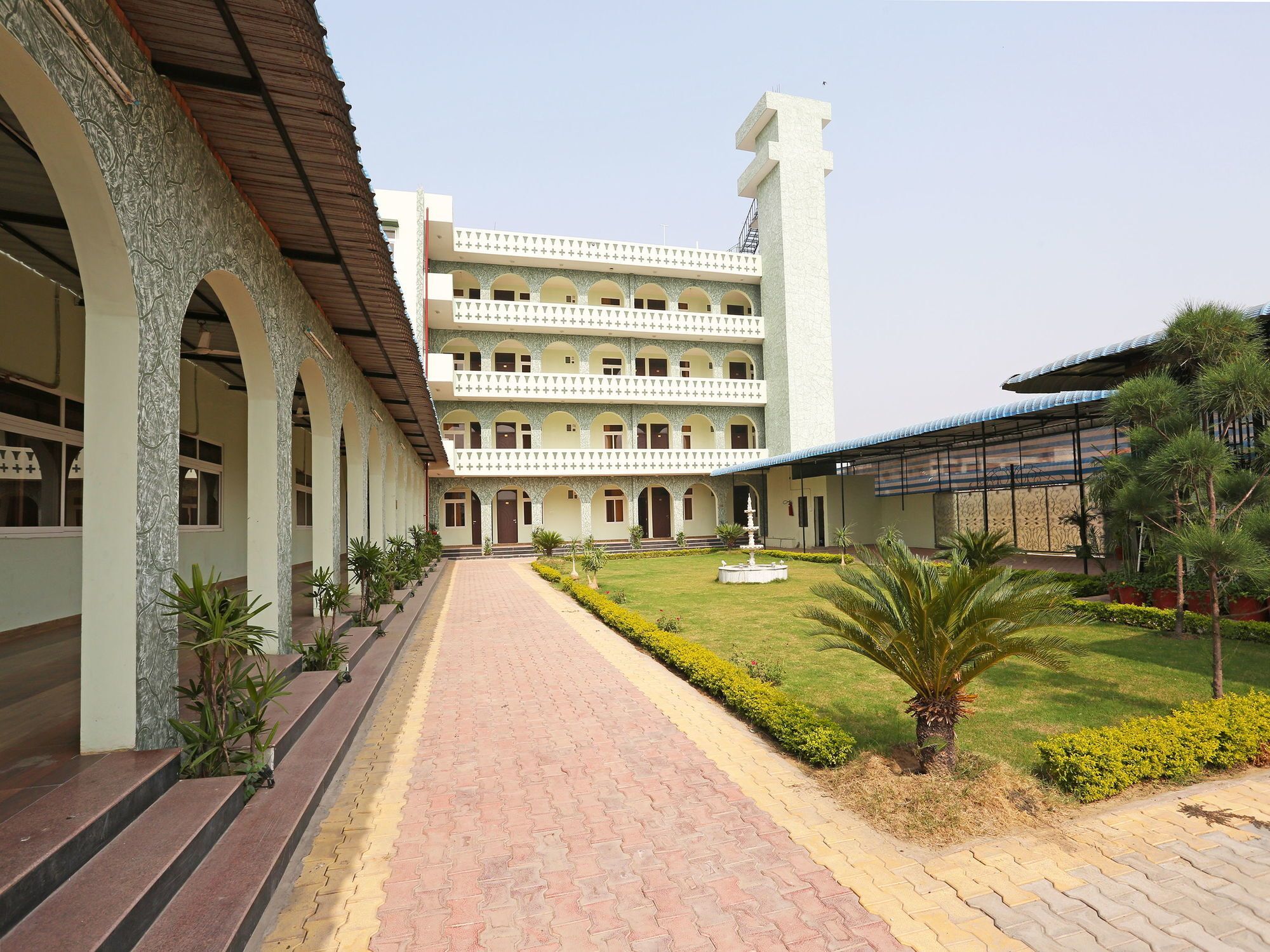 Oyo 10104 Radhika Resort Kota  Zewnętrze zdjęcie